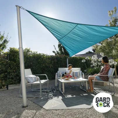 Fixation tonnelle avec cordage