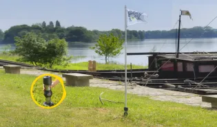 Cómo fijar un poste en el suelo sin hormigón: la solución sencilla y modular