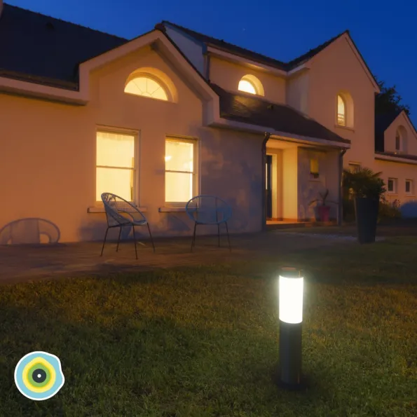 Bolardo solar de encendido automático Gard & Rock